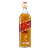 JOHNNIE WALKER WHISKY EN COLA IN HOUTEN KIST